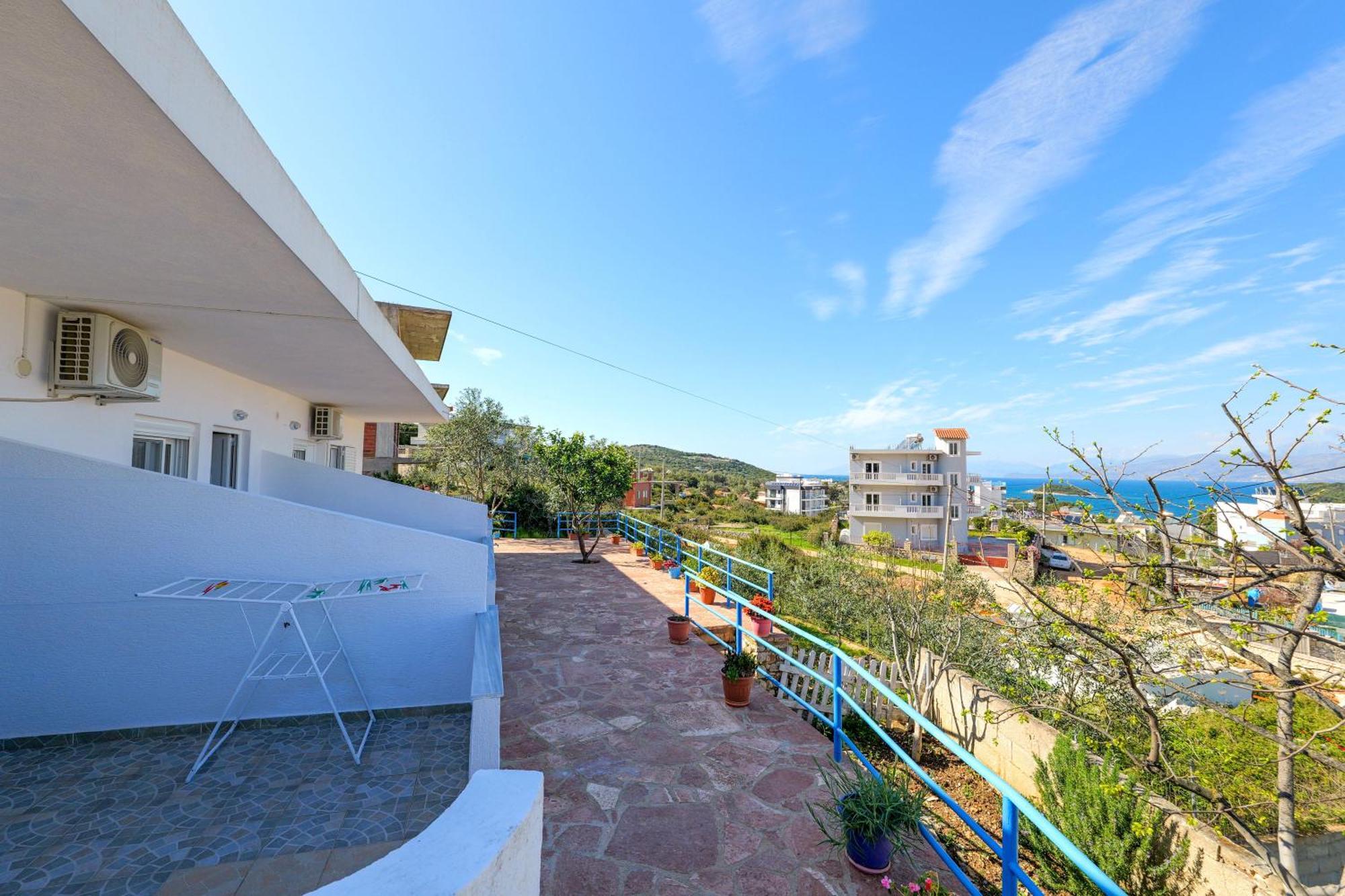 Guesthouse Blue Sky كساميل المظهر الخارجي الصورة